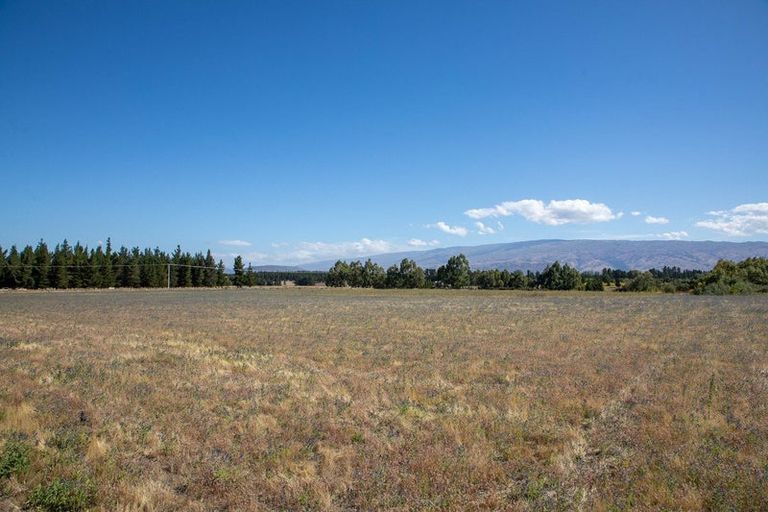 Photo of property in 21 Thyme Fields Road, Springvale, 9393