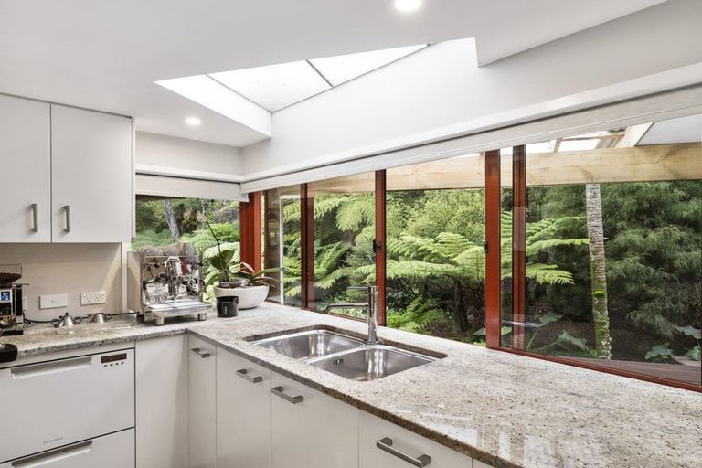 Photo of property in 145 Upper Harbour Drive, Greenhithe, Auckland, 0632