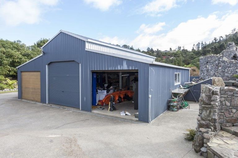 Photo of property in 5 Rewa Rewa Valley, Tairua, 3508