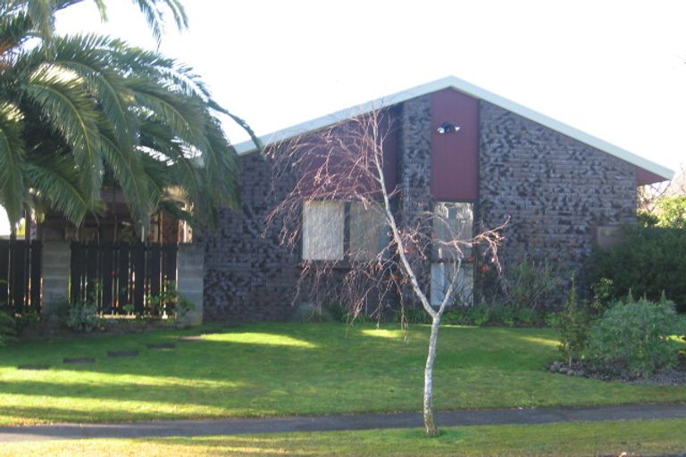 Photo of property in 17 Ngaio Place, Pukete, Hamilton, 3200