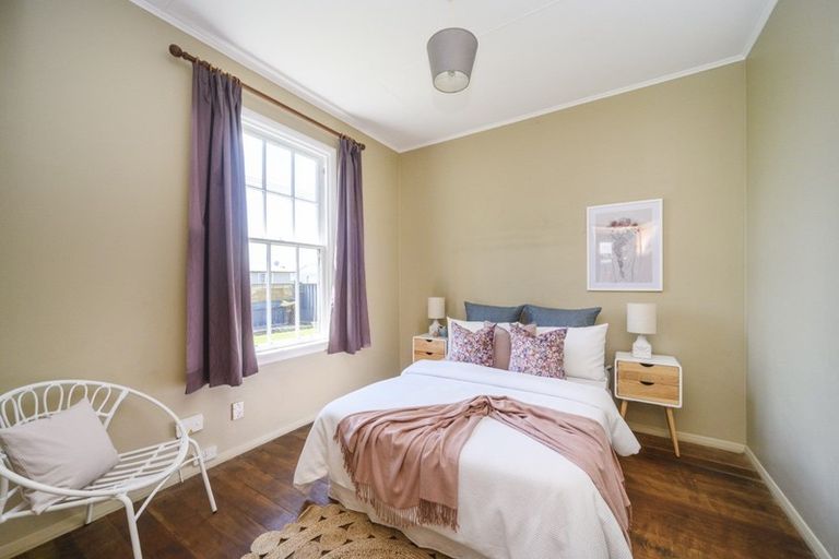 Photo of property in 9 Leeds Street, Milson, Palmerston North, 4414