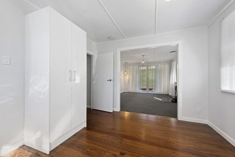 Photo of property in 14 Logie Street, Stokes Valley, Lower Hutt, 5019