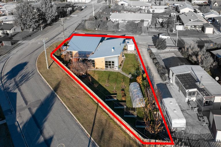 Photo of property in 35 Eureka Street, Alexandra, 9320