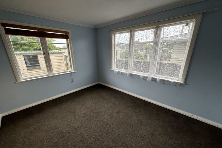 Photo of property in 21 Galway Avenue, Hokowhitu, Palmerston North, 4410