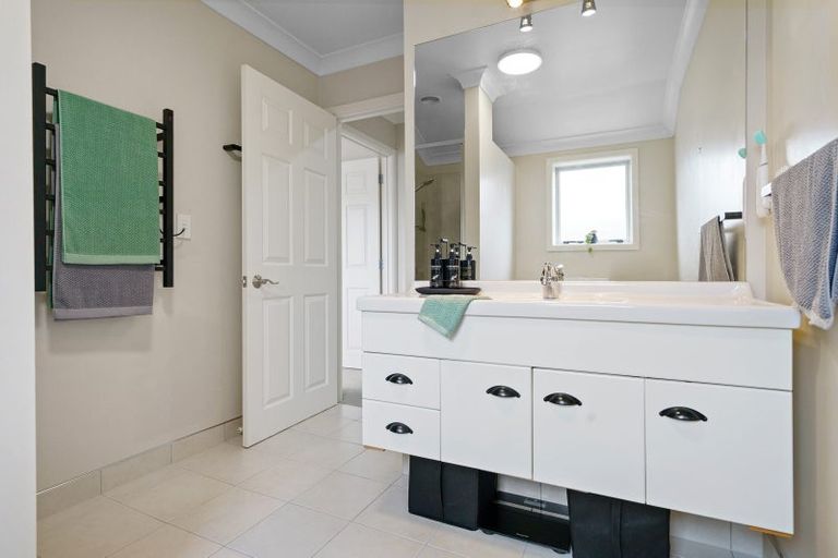 Photo of property in 9 Walter Court, Cambridge, 3434