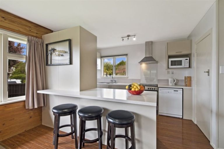 Photo of property in 9 Geelong Place, Burnside, Christchurch, 8053