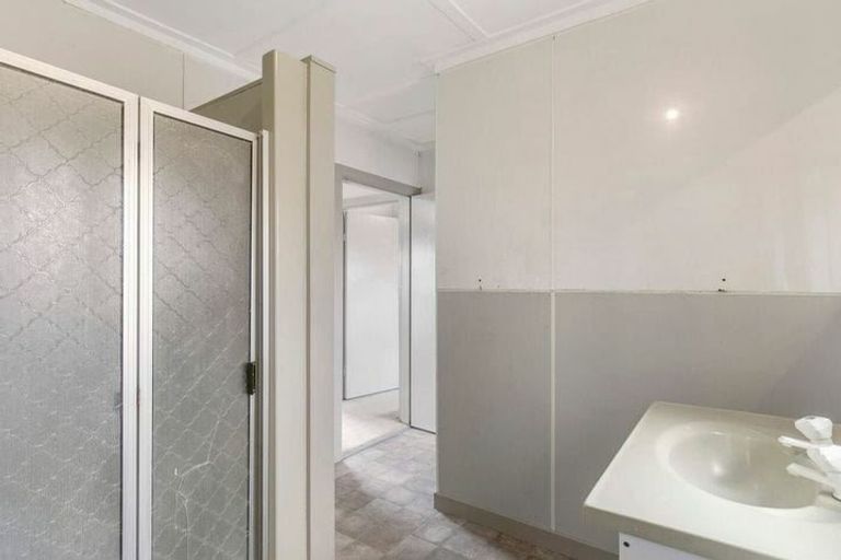 Photo of property in 73a Weymouth Road, Manurewa, Auckland, 2102