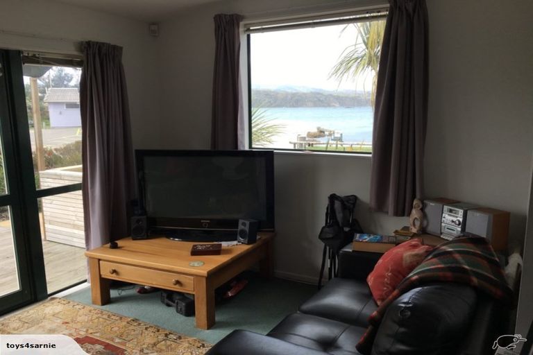 Photo of property in 1/231 Marine Parade, Seatoun, Wellington, 6022