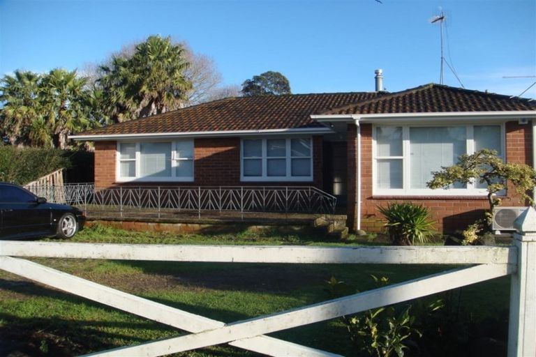 Photo of property in 54 Cramond Drive, Mangere East, Auckland, 2024