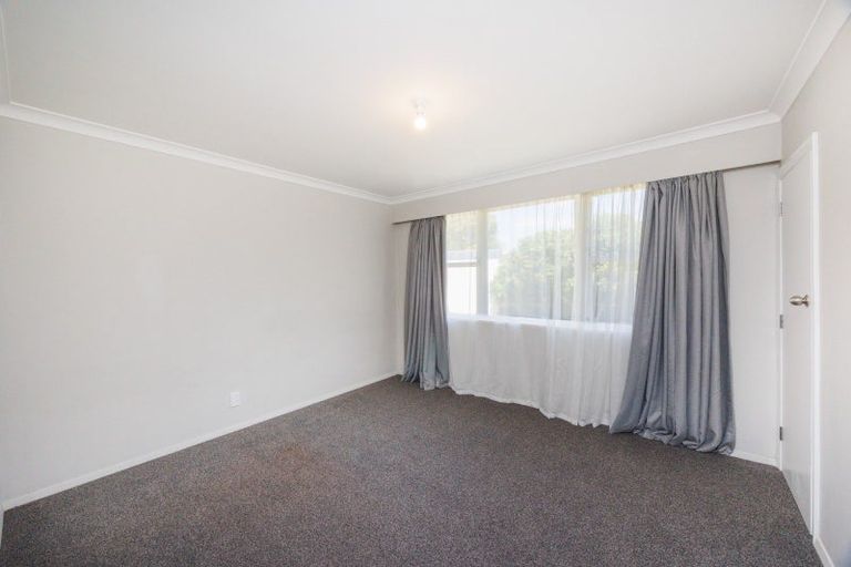 Photo of property in 8 Viscount Place, West End, Palmerston North, 4412