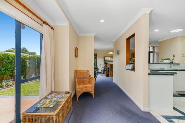 Photo of property in 77 Stableford Drive, Pyes Pa, Tauranga, 3112