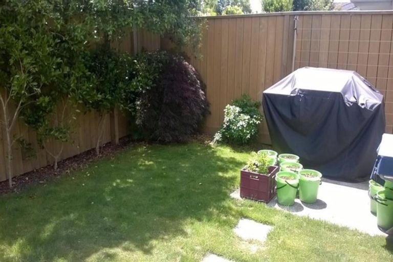 Photo of property in 18 Waterford Avenue, Northwood, Christchurch, 8051