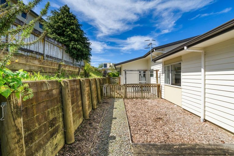 Photo of property in 34 Ruapehu Drive, Fitzherbert, Palmerston North, 4410