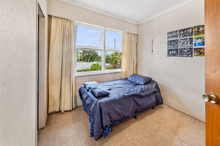 Photo of property in 79 Birdwood Avenue, Papatoetoe, Auckland, 2025