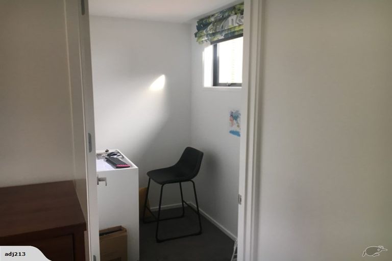 Photo of property in 155 Moncks Spur Road, Mount Pleasant, Christchurch, 8081