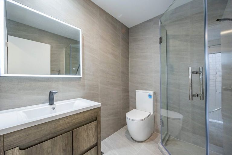 Photo of property in 1c Tudor Place, Mairangi Bay, Auckland, 0630