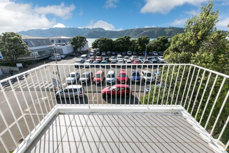 Photo of property in Marrakech Cafe, 45/305 Evans Bay Parade, Hataitai, Wellington, 6021