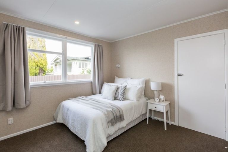 Photo of property in 1/408 Avenue Road West, Hastings, 4122