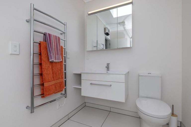 Photo of property in 80 The Esplanade, Raumati South, Paraparaumu, 5032