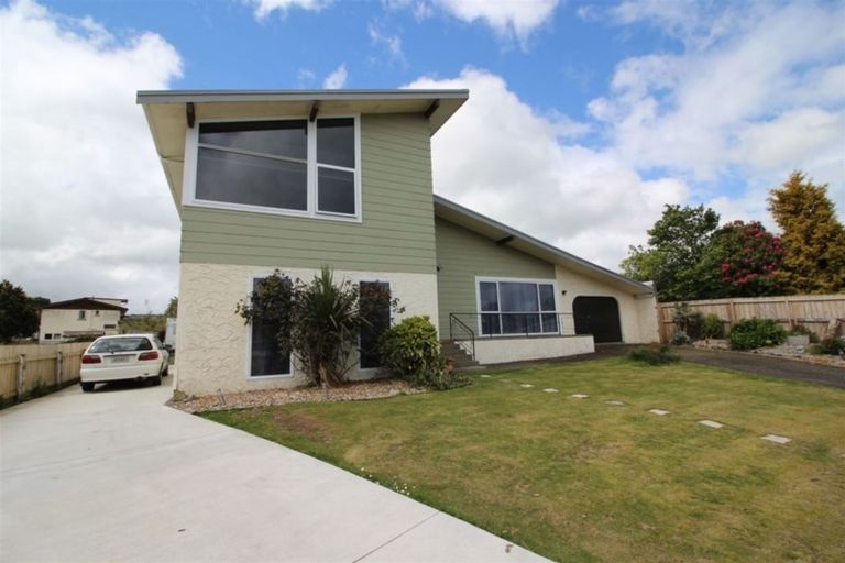 Photo of property in 43 Aotea Crescent, Tokoroa, 3420