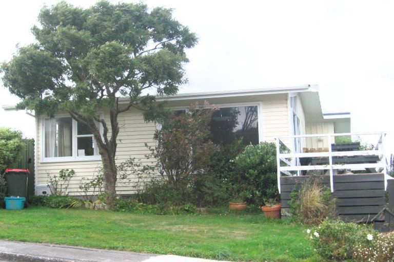 Photo of property in 48 Kandy Crescent, Ngaio, Wellington, 6035