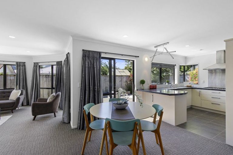 Photo of property in 13a Thackeray Street, Trentham, Upper Hutt, 5018