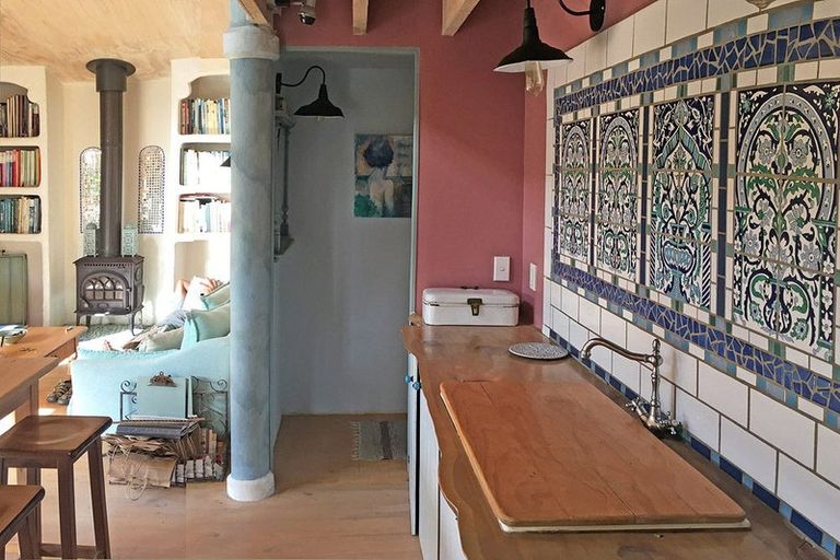 Photo of property in 76 Top Town Place, Coromandel, 3506