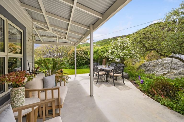 Photo of property in 22 Cornwall Street, Arrowtown, 9302