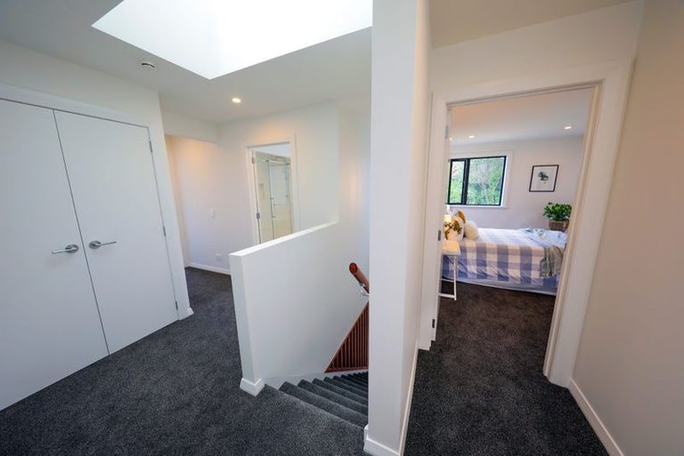 Photo of property in 354 The Esplanade, Island Bay, Wellington, 6023