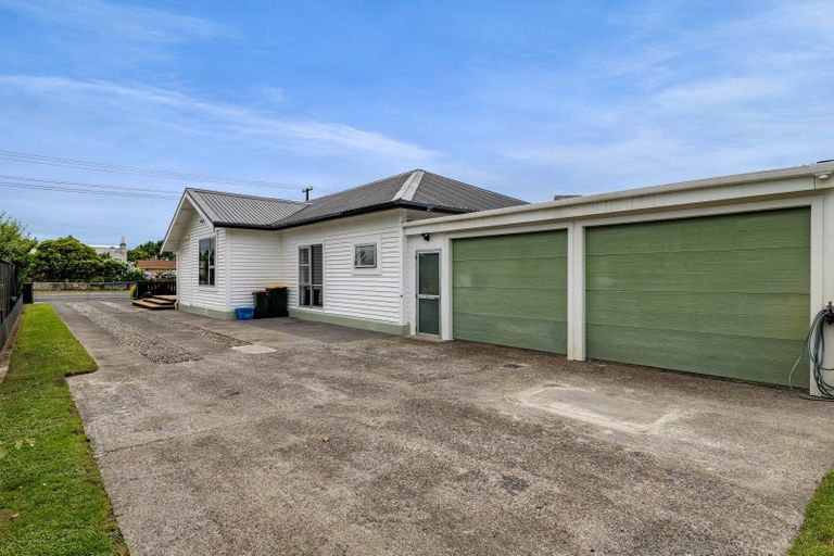 Photo of property in 5 Pembroke Road, Pembroke, Stratford, 4332