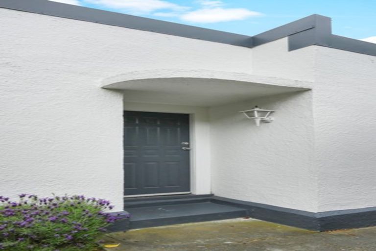 Photo of property in 89 Mcfaddens Road, St Albans, Christchurch, 8052