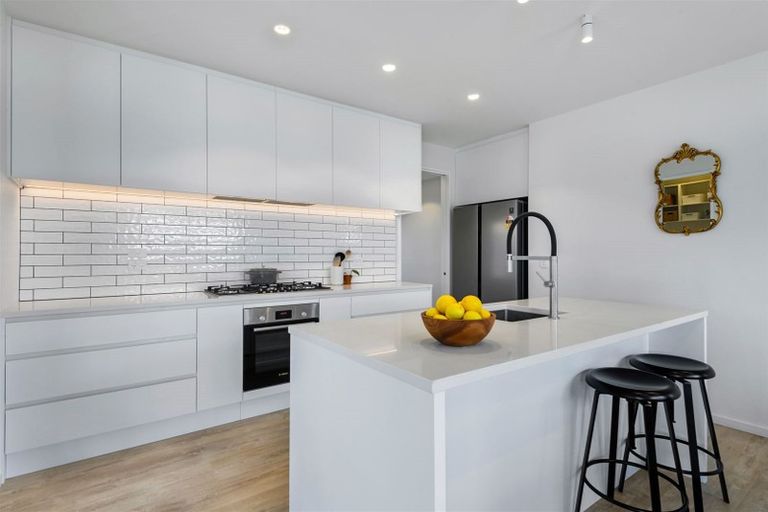 Photo of property in 12 Muirhill Street, Halswell, Christchurch, 8025