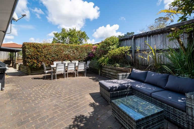 Photo of property in 244 Waitemata Drive, Ranui, Auckland, 0612