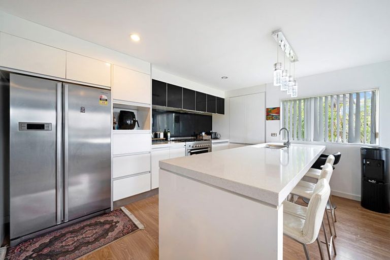 Photo of property in 115 Babich Road North, Ranui, Auckland, 0612