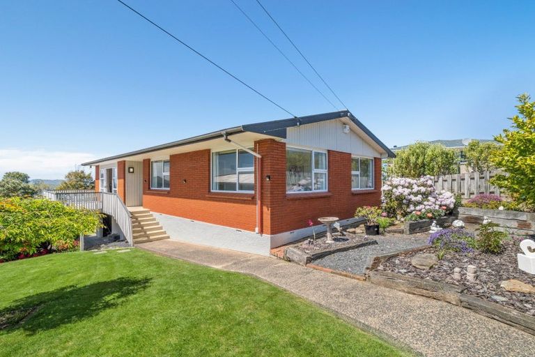 Photo of property in 4 Strode Street, Halfway Bush, Dunedin, 9010