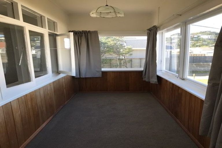 Photo of property in 13 Torridon Road, Miramar, Wellington, 6022