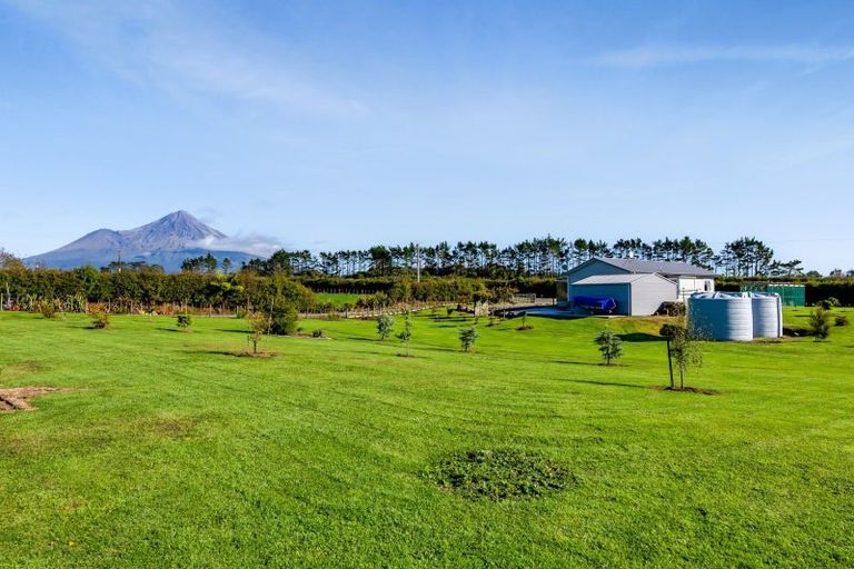 Photo of property in 297 Radnor Road, Midhirst, Stratford, 4394