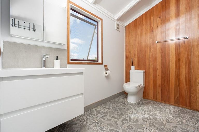 Photo of property in 84 Tudehope Road, Matarau, Kamo, 0185