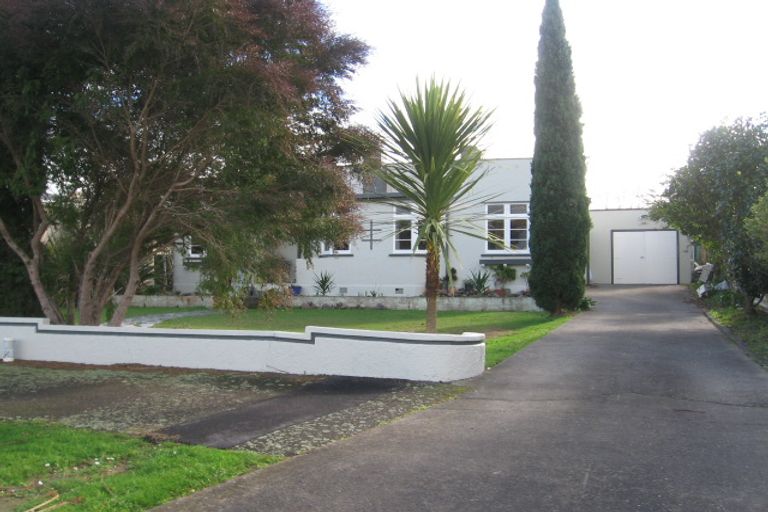 Photo of property in 73 Florence Avenue, Palmerston North, 4414