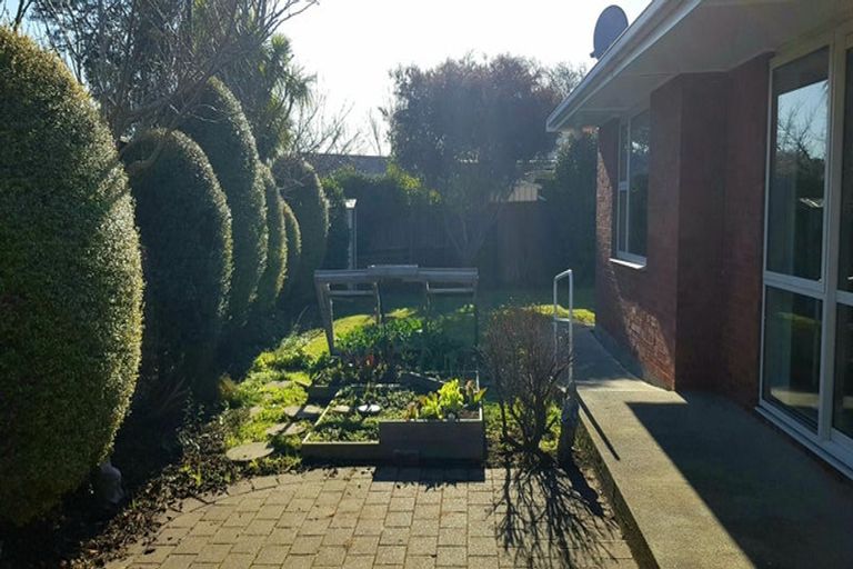 Photo of property in 1/25 Beckford Road, Saint Martins, Christchurch, 8022