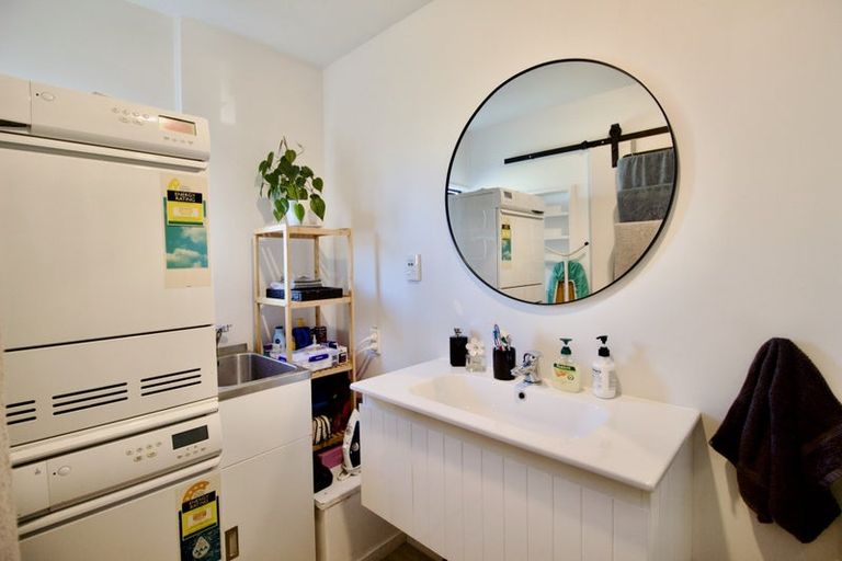 Photo of property in 4/56 Ferndale Road, Mount Wellington, Auckland, 1060