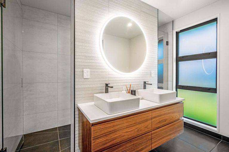 Photo of property in 54 The Esplanade, Pegasus, 7612