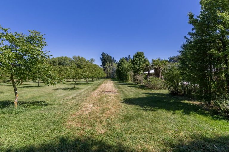 Photo of property in 27 Guys Road, Yaldhurst, Christchurch, 7676