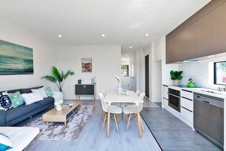 Photo of property in 13d Ranch Avenue, Beach Haven, Auckland, 0626