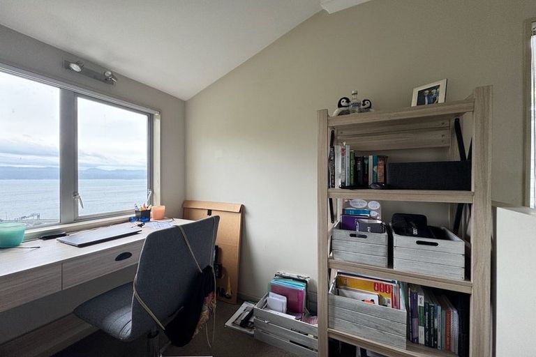 Photo of property in Onslow Heights, 17d Onslow Road, Khandallah, Wellington, 6035