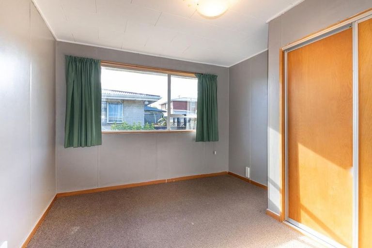 Photo of property in 4 Elwyn Crescent, Green Island, Dunedin, 9018
