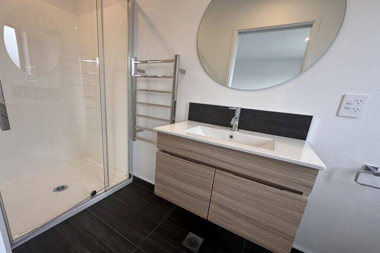 Photo of property in 4 Valiant Street, Mangere, Auckland, 2022