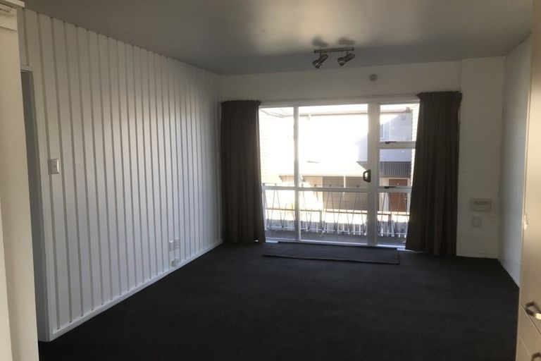 Photo of property in 8/13 Charlemont Street, Whitiora, Hamilton, 3200