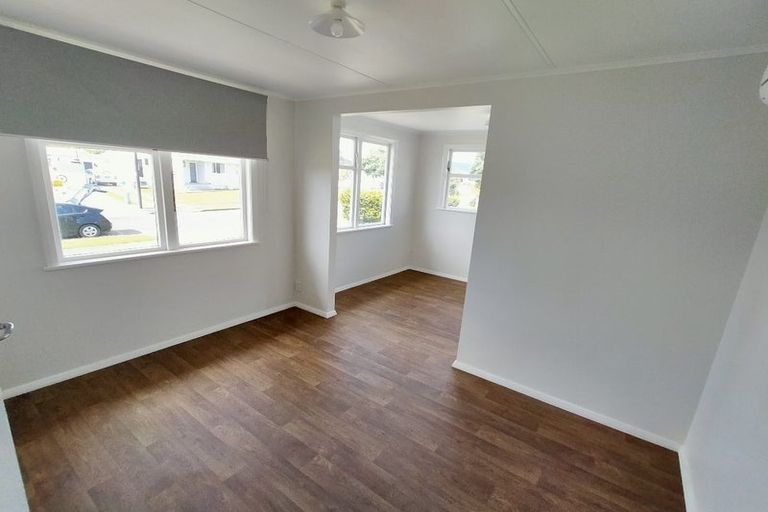 Photo of property in 30 Awatea Street, Levin, 5510