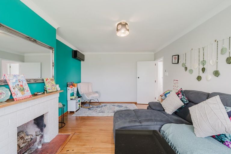 Photo of property in 12 Le Quesne Place, Fairfield, Hamilton, 3214